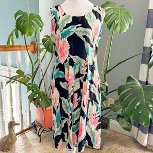 Vintage 90’s black and pink floral print dress from Paradise Found. Size medium